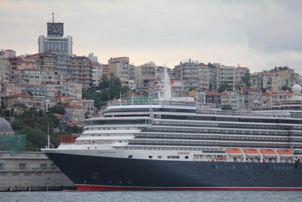 Cruise ship and the city