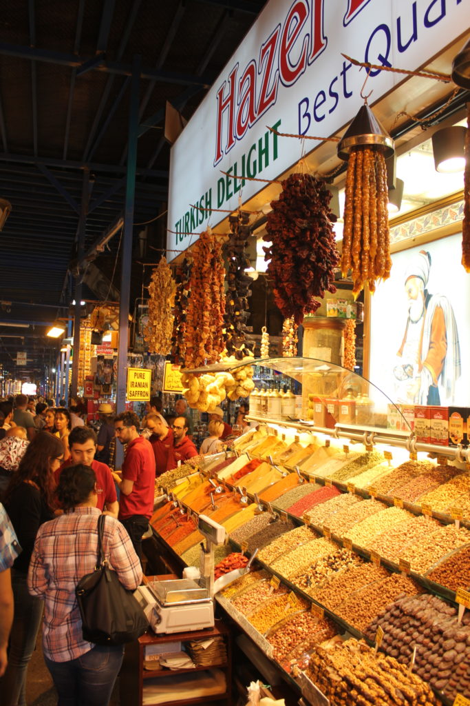 Entrance spice market Istanbul